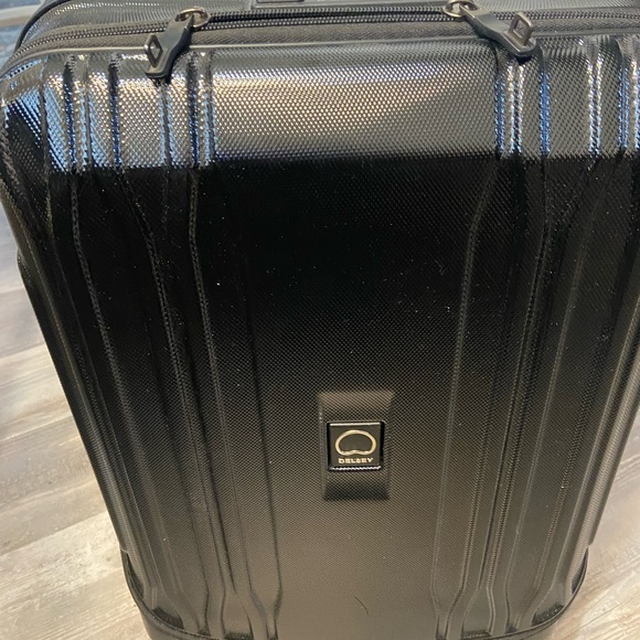delsey Other - Delsey Paris black Eclipse carryon spinner.